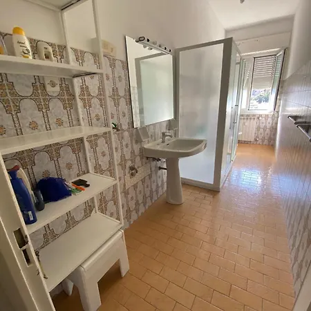 La Milonga 2 -affitto - Bagno E Cucina In Comune Kemping